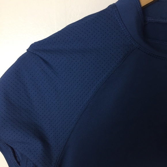 [Lole] Blue Short Sleeve Quarter Zip Athletic Top - Picture 5 of 12